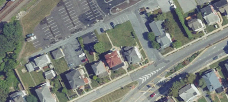 547 Old W Chocolate Ave