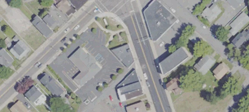 821 Blvd Ave