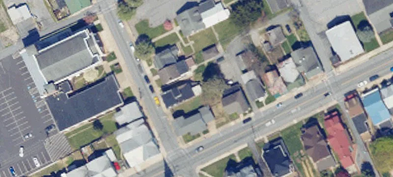 33 Penn St