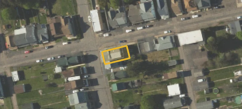 921 Locust St