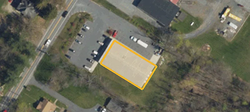 2323 Delaware Dr