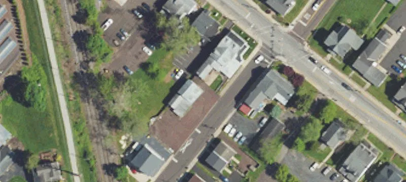 464 Main St