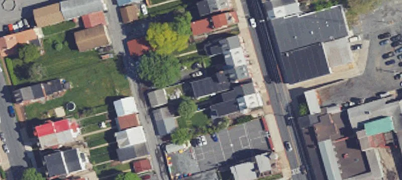 132 4th St