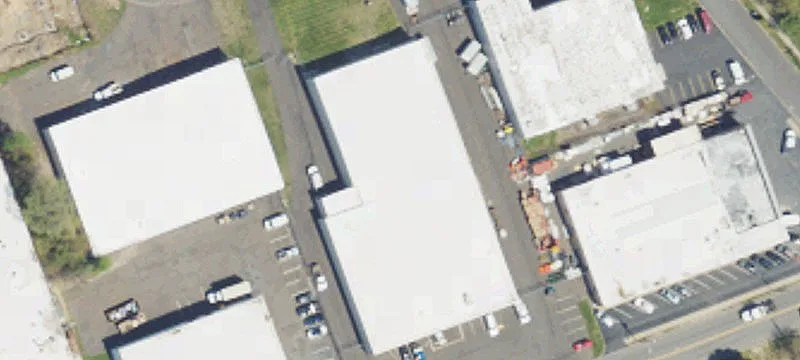 960 Riv Rd