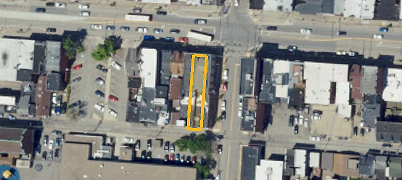 1930 Carson St