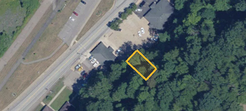202 5th Ave