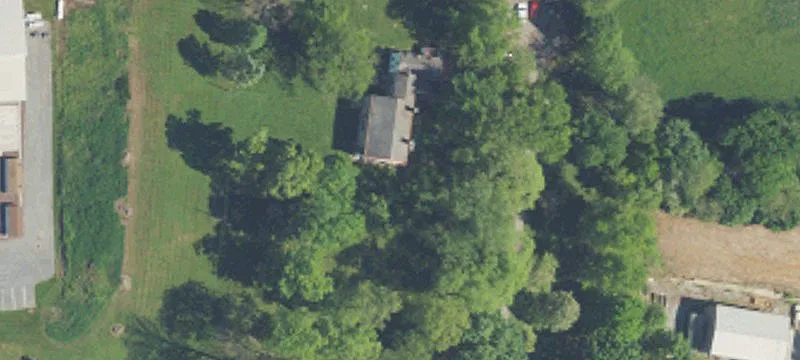 3385 Lincoln E Hwy