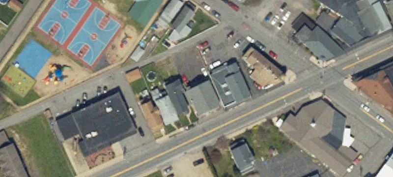 323 Main St