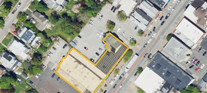 130 Easton Rd