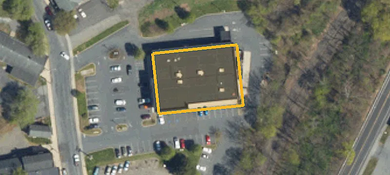 35 Main St