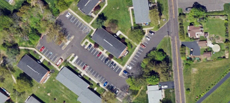 136 Middle Rd