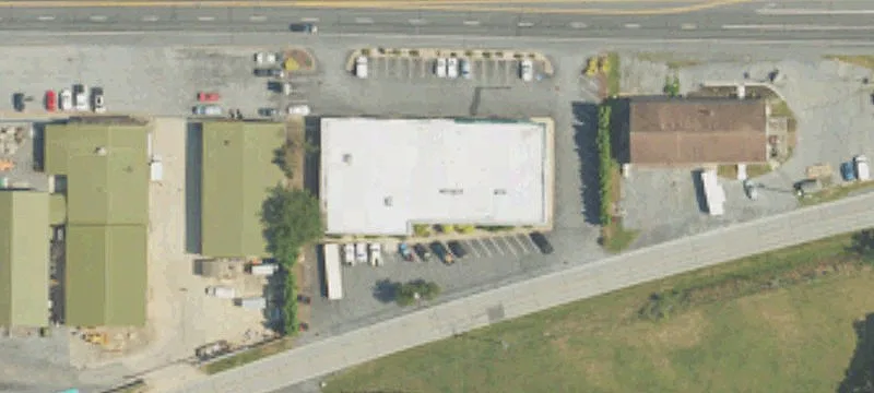 880 Lincoln Ave