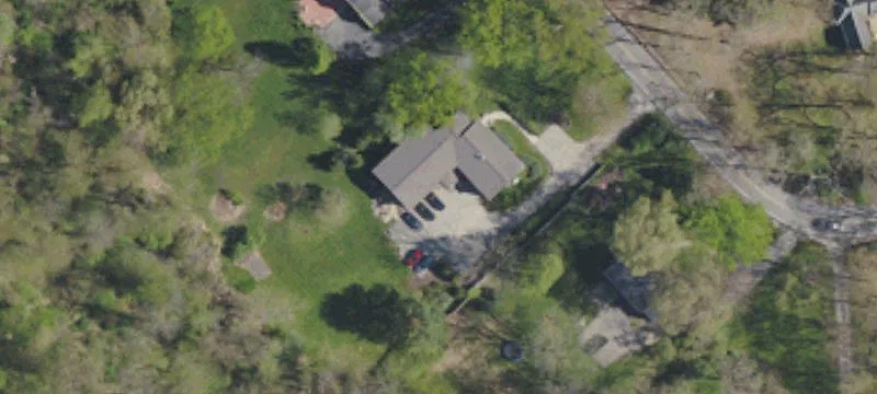 709 Fairview Rd