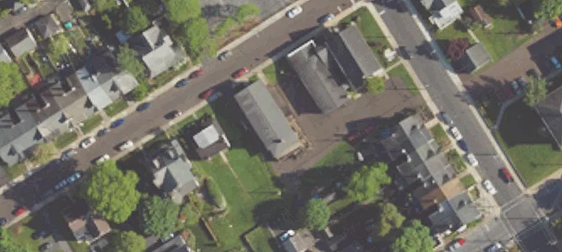 111 4th St