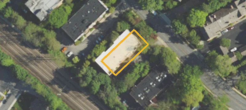 256 Montgomery Ave