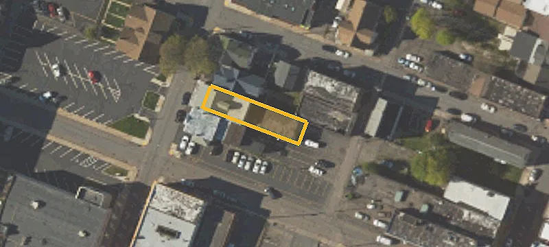 51 Laurel St