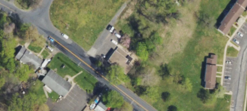 1530 Lakeland Ave