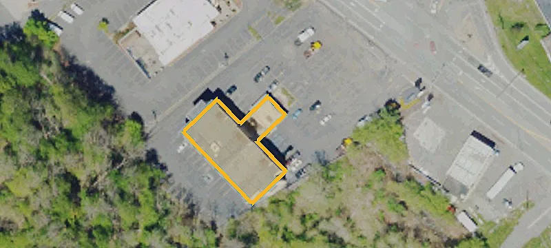 811 Northern Blvd