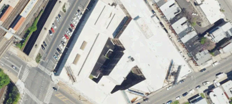 4433 Wayne Ave