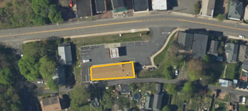 15 Main St