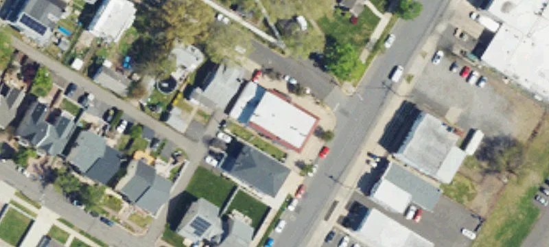 1811 Farragut Ave