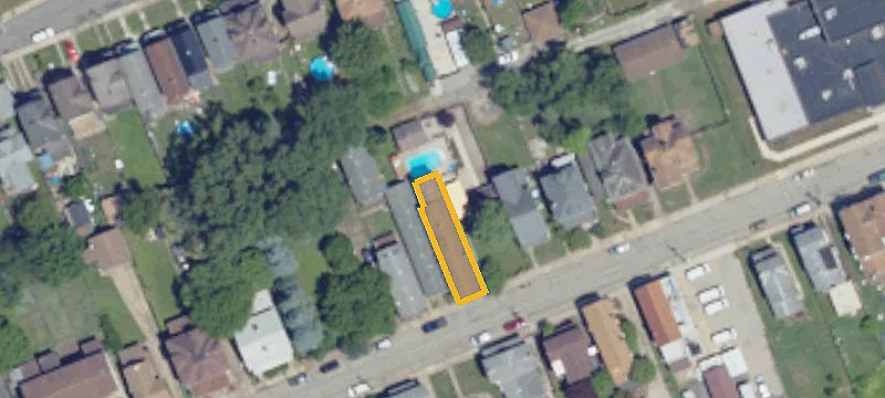 881 Brackenridge Ave