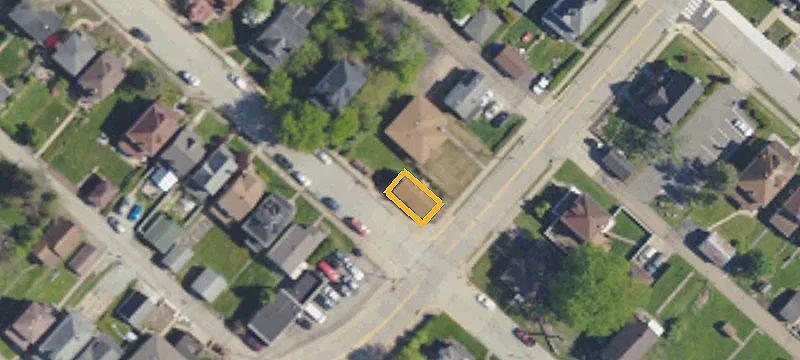 614 Walnut Ave