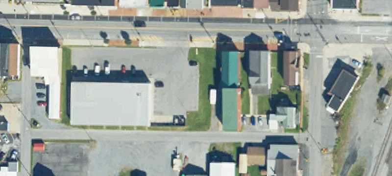 Magee Ave