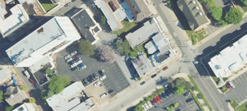 22 24th E 4th St