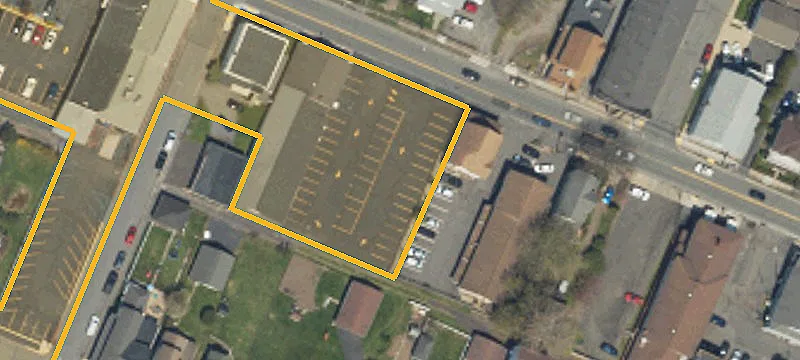 328 Main St