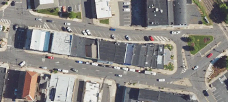 221 Broad St
