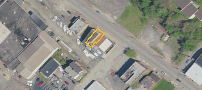 28 Braddock Ave