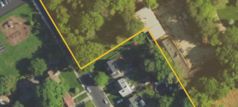 2900 State Rd