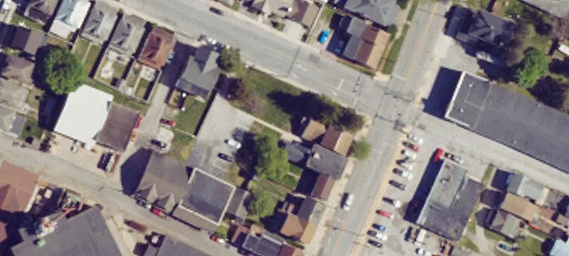 512 Broadway