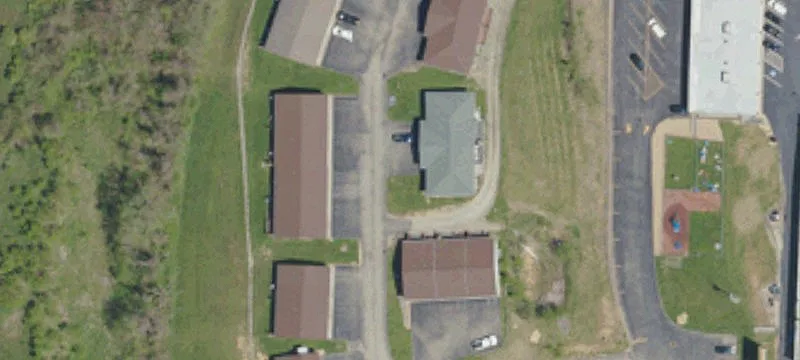 360 Mcclellandtown Rd