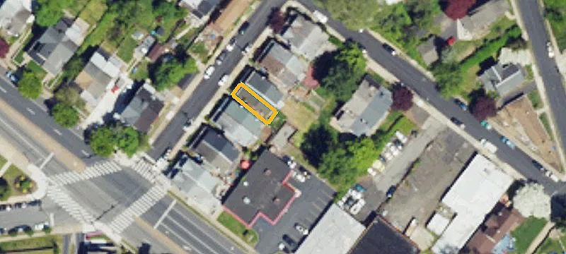 445 Cheltenham Ave