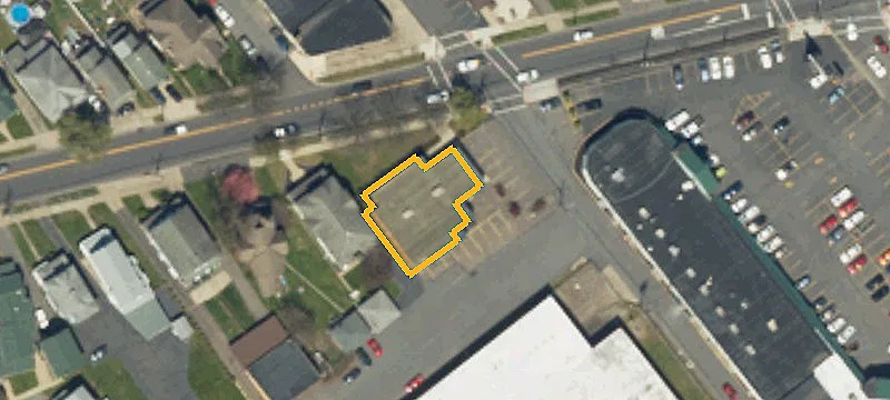821 Wyoming Ave