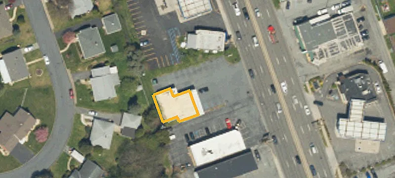 2282 Macarthur Rd