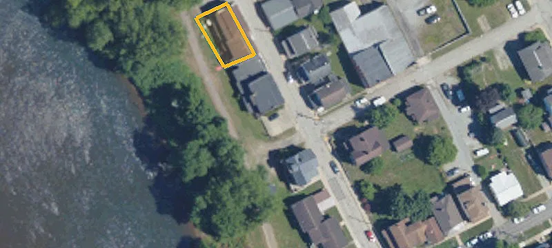 211 Kiski Ave