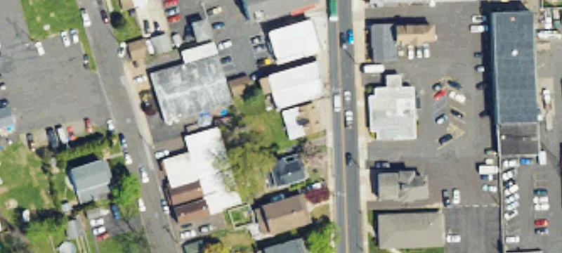 142 Bellevue Ave