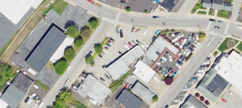 112 Montgomery Ave