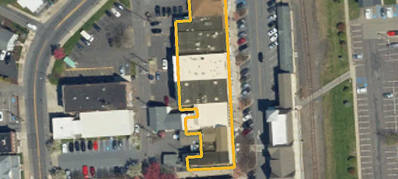 47 Crystal St
