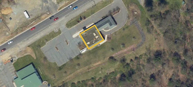 737 Blakeslee Blvd E Dr