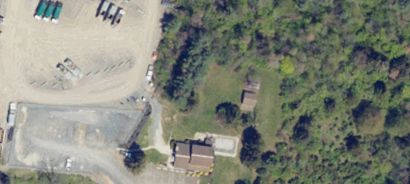 135 Vaughn Rd