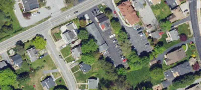24 Paoli Pike