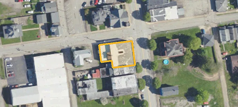 208 Main St