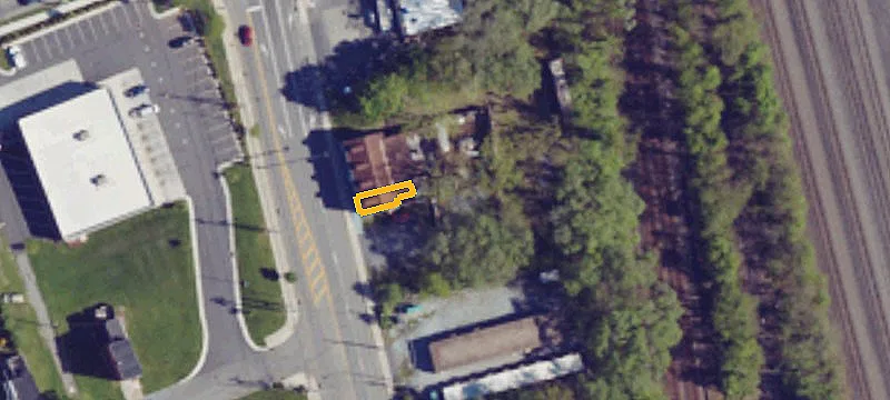 2001 7th St