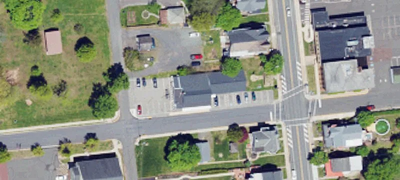 401 Main St