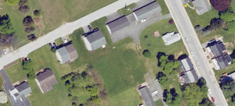 360 Meadowbrook Ave