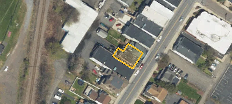 629 Main St
